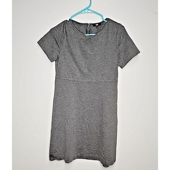 Uniqlo Gray Short Sleeve Sheath Zip Up Rayon Stretch Dress Size Medium EUC - Picture 3 of 8
